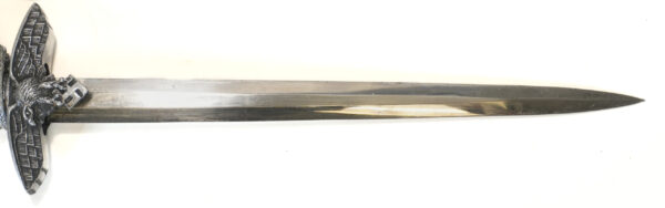 WWII German Luftwaffe Dress Dagger – 2nd Model, White Grip