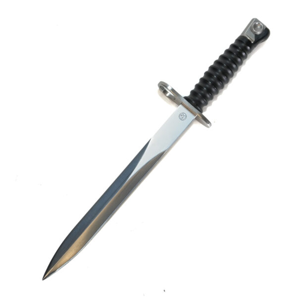 Swiss M1957 Bayonet – Victoria Schwyz Marked with Scabbard