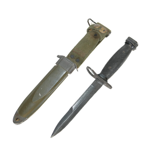 Imperial US M7 Bayonet with M8A1 Scabbard – Vietnam Era