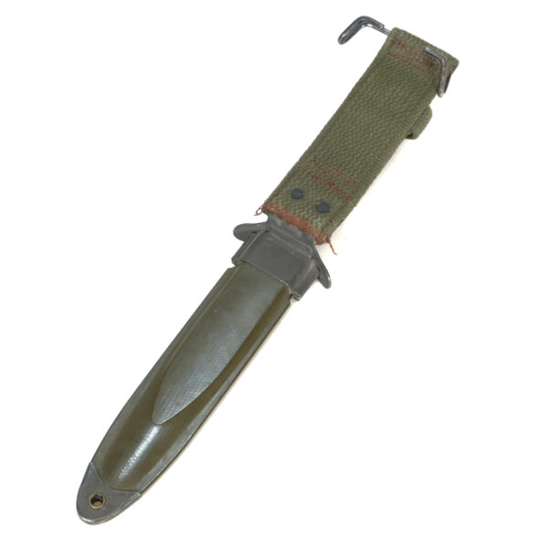 Imperial US M7 Bayonet with M8A1 Scabbard – Vietnam Era