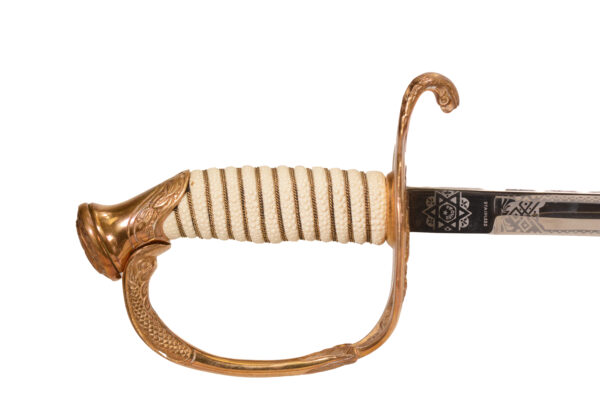 Original United States Navy Officers sword by Hilborn-Hamburger with travel case, box, and belt - Image 6
