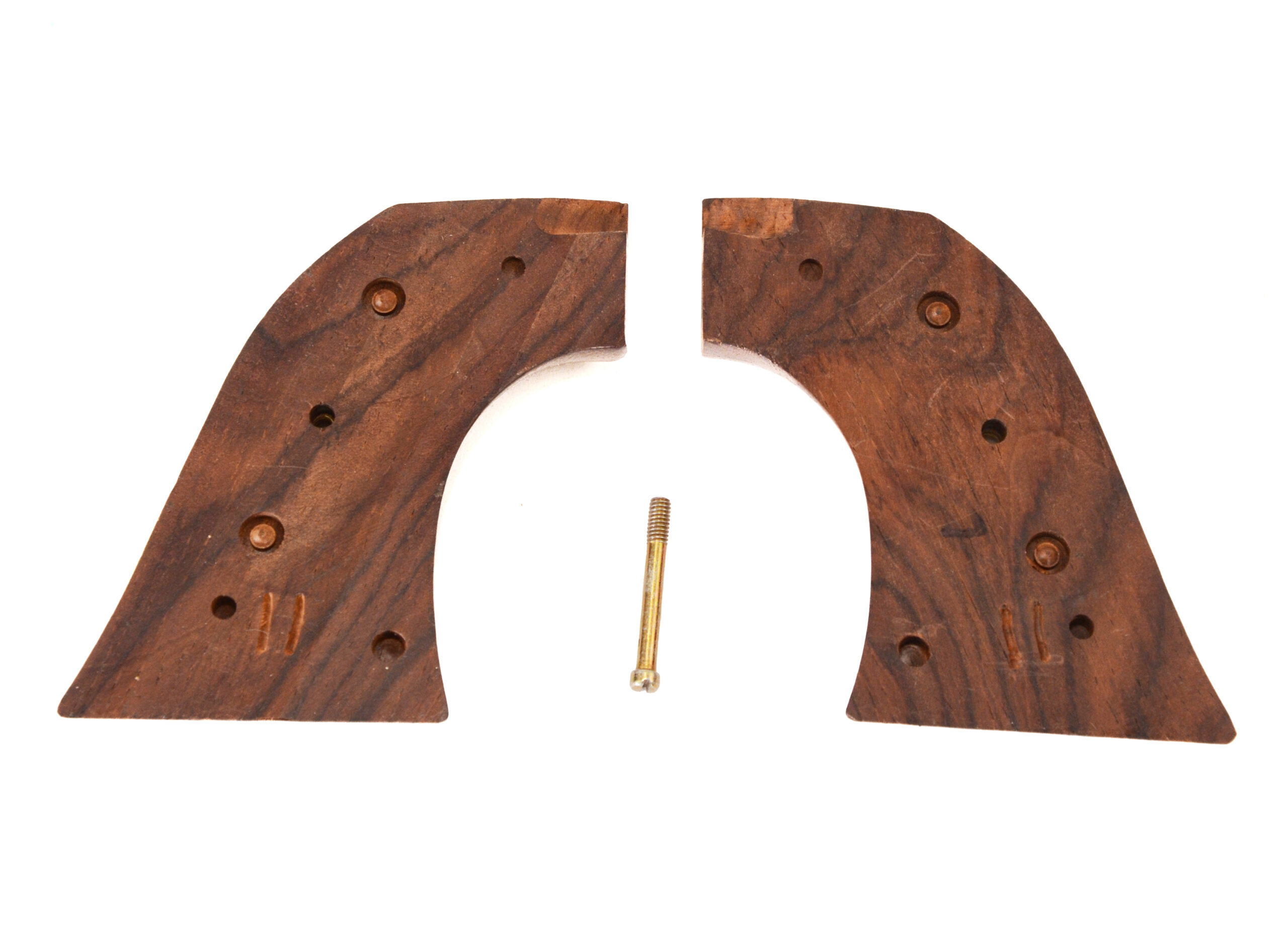Aftermarket Custom Walnut Grips for Colt Single Action Army – Handcrafted Replacement Stocks - Image 2