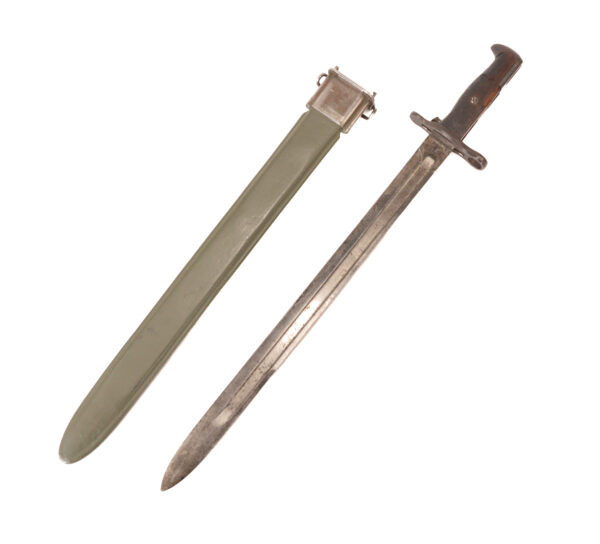 Original Pre-WWI US M1905 rifle bayonet S.A. Marked 1906 production with M3 bayonet scabbard