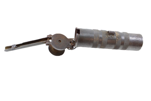 Original U.S. WWII M9 Hand Pyrotechnic Signal Flare Projector - Image 4