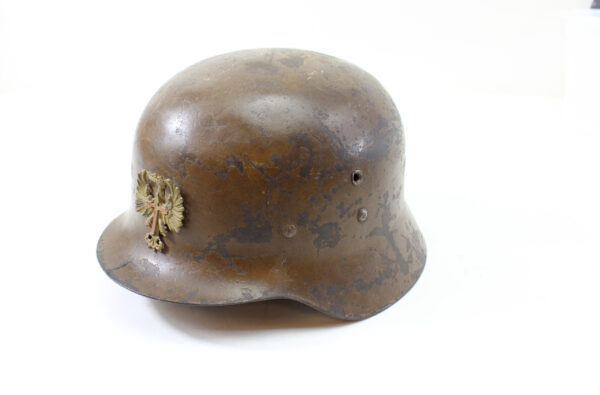 Spanish Civil War M2 Helmet with Badge - Image 2