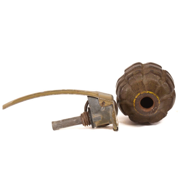 WWII MKII type 4 Fragmentation grenade INERT - Image 5