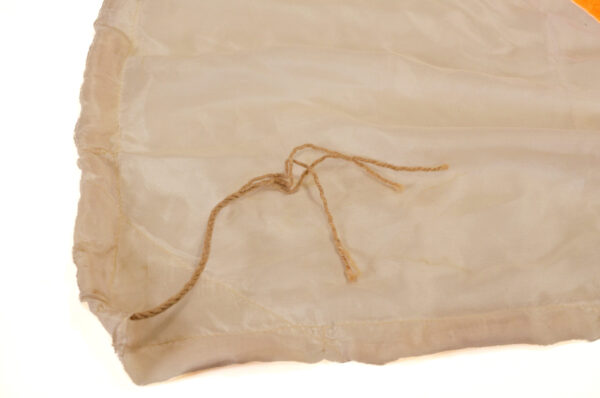 Authentic WWII Japanese silk flag - Image 5