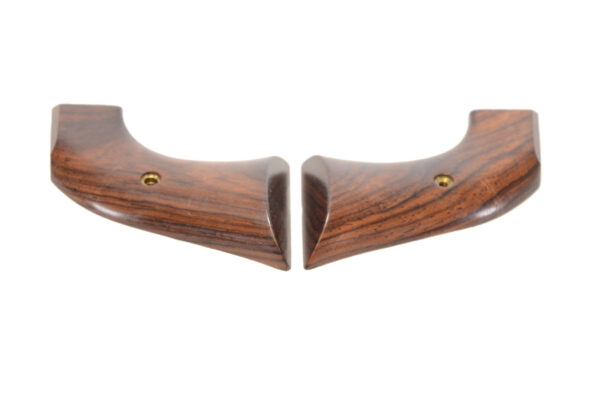 Aftermarket Custom Walnut Grips for Colt Single Action Army – Handcrafted Replacement Stocks - Image 2