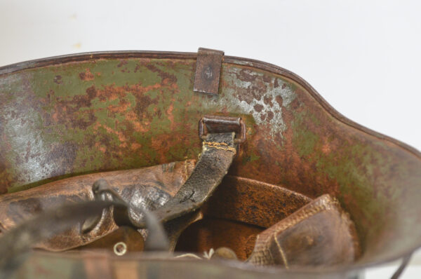 Original Interwar German M16 Helmet, Very Rare – Early Paint, 3-Pad Liner, and Foliage Basket - Image 13