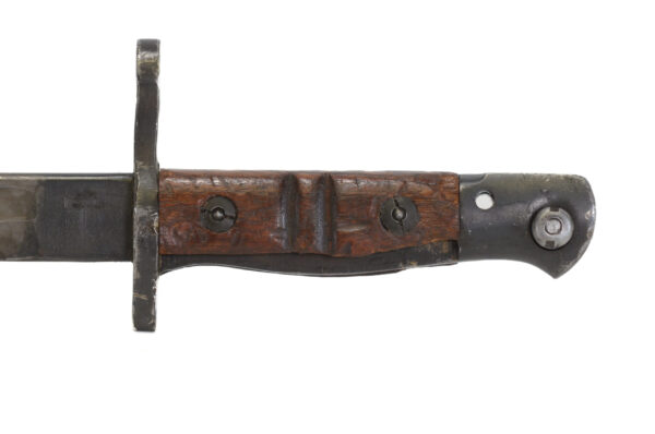 US 1917 rifle bayonet Remington manufactured - GF & MF marked leather sheath - Image 2