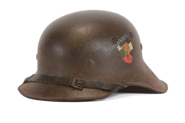 Bulgarian Royal Army Air Defence And Chemical Protection Model 1938 "Luftschutz" Steel Helmet - Image 2