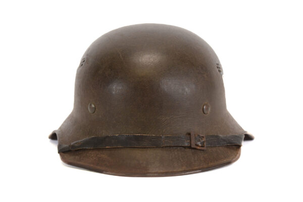 Bulgarian Royal Army Air Defence And Chemical Protection Model 1938 "Luftschutz" Steel Helmet - Image 4