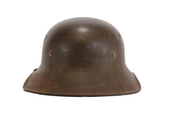 Bulgarian Royal Army Air Defence And Chemical Protection Model 1938 "Luftschutz" Steel Helmet - Image 8