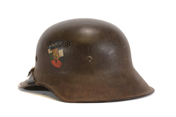 Bulgarian Royal Army Air Defence And Chemical Protection Model 1938 "Luftschutz" Steel Helmet - Image 9