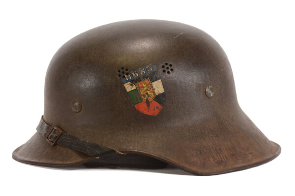 Bulgarian Royal Army Air Defence And Chemical Protection Model 1938 "Luftschutz" Steel Helmet - Image 3