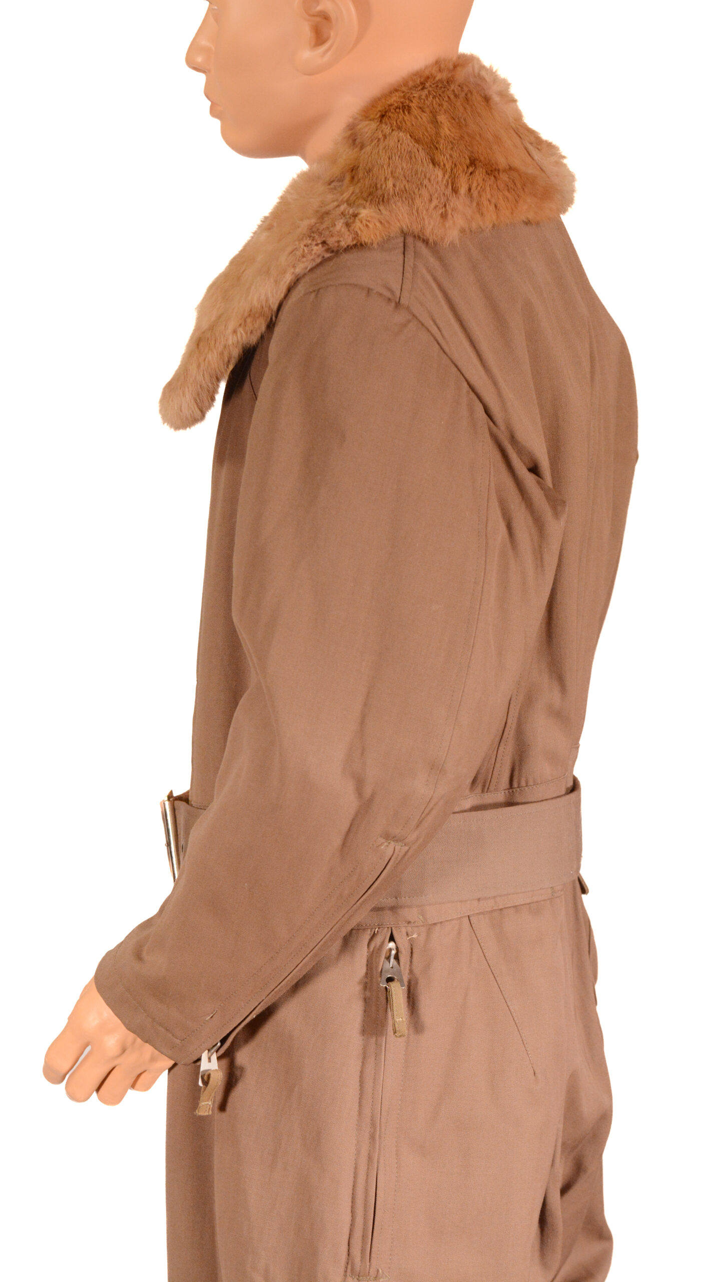 Extremely Rare Unissued WWII Japanese Winter Pilots Suit set - A-spec, Electrically Heated, post 42 Revisions - Image 18