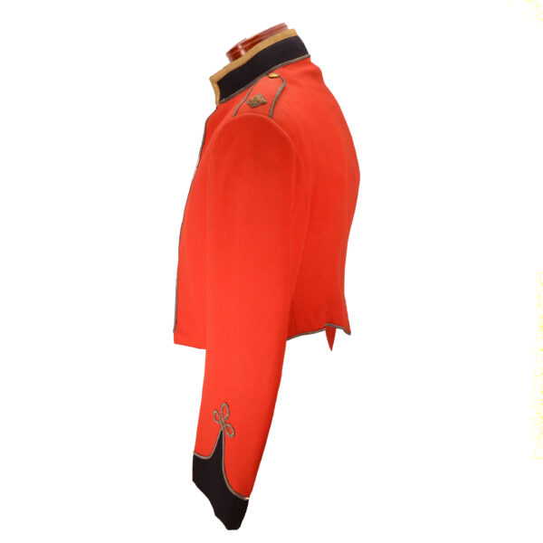 Original 1800s British Army 2nd Lieutenant’s Red Tunic - Image 4