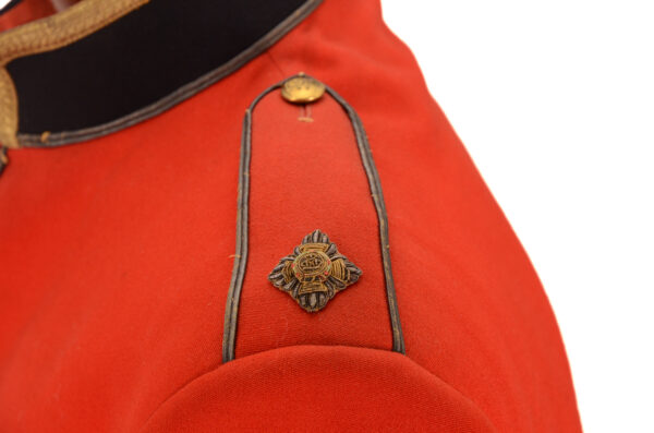 Original 1800s British Army 2nd Lieutenant’s Red Tunic - Image 8