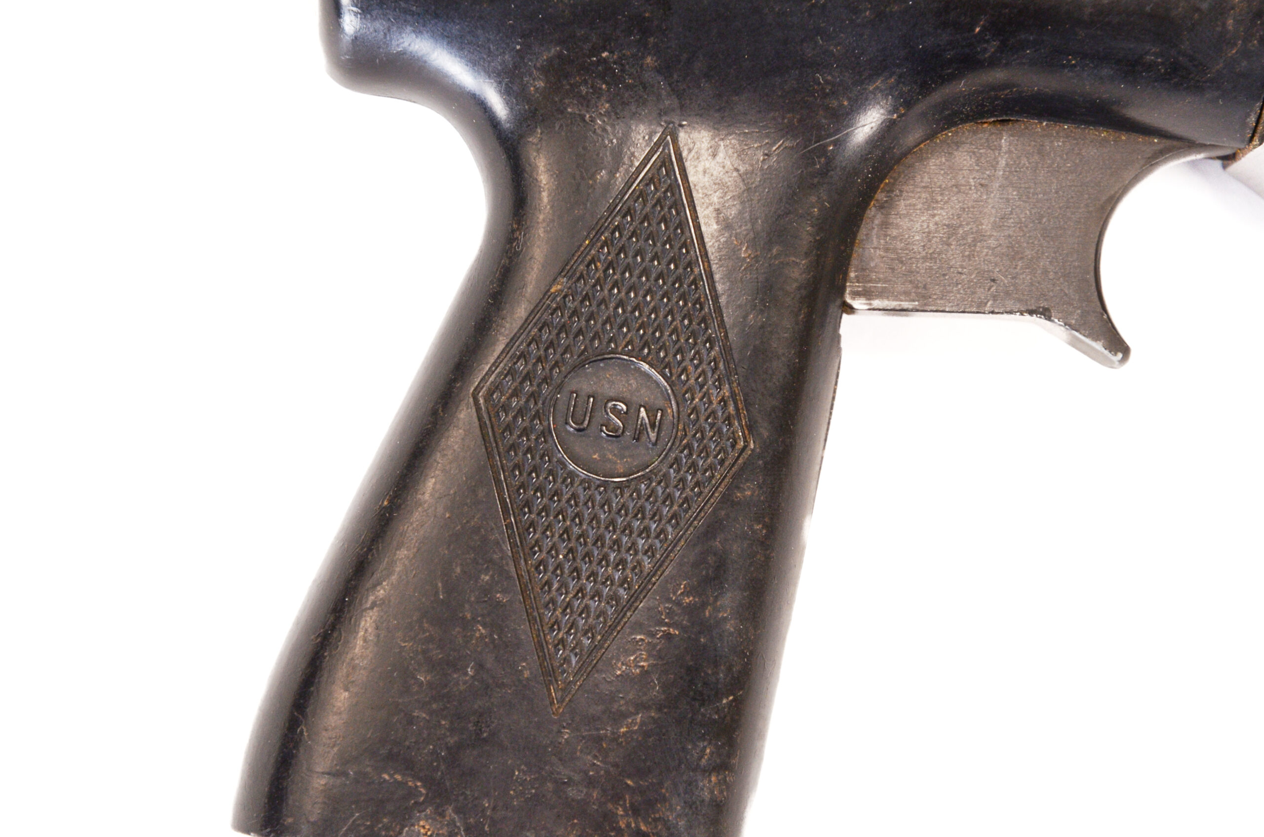 Original WWII signal pistol Mark 5 manufactured by R.F. Sedgley inc. 1942 with Belt, holster, and Flares - Image 4