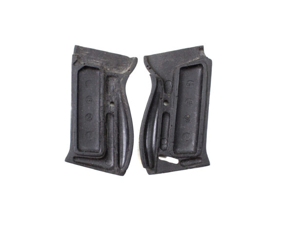 Reproduction P.38 Grips – No Screw - Image 2