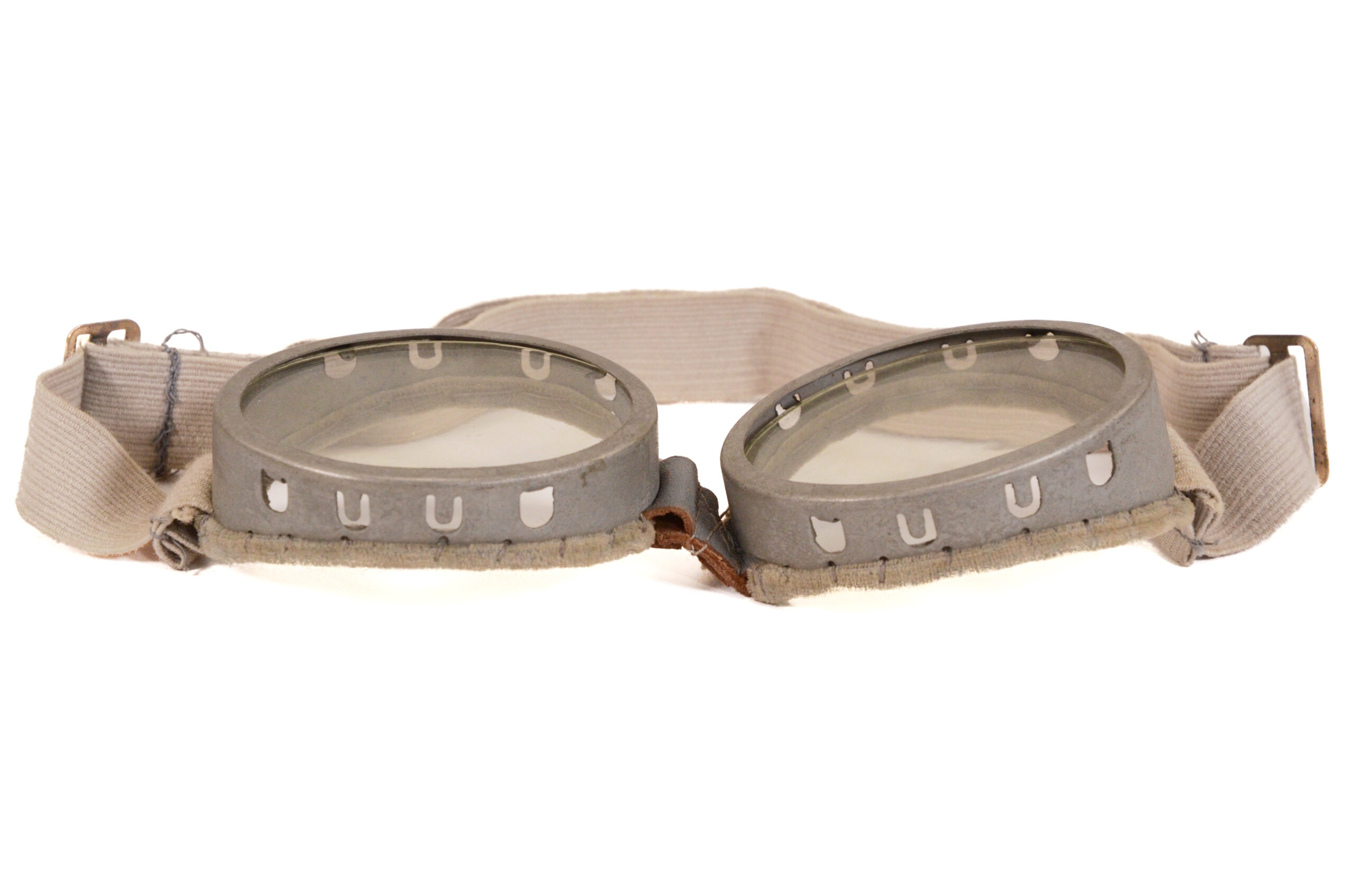 Original British WWII Dust Goggles with Metal Case - Image 4