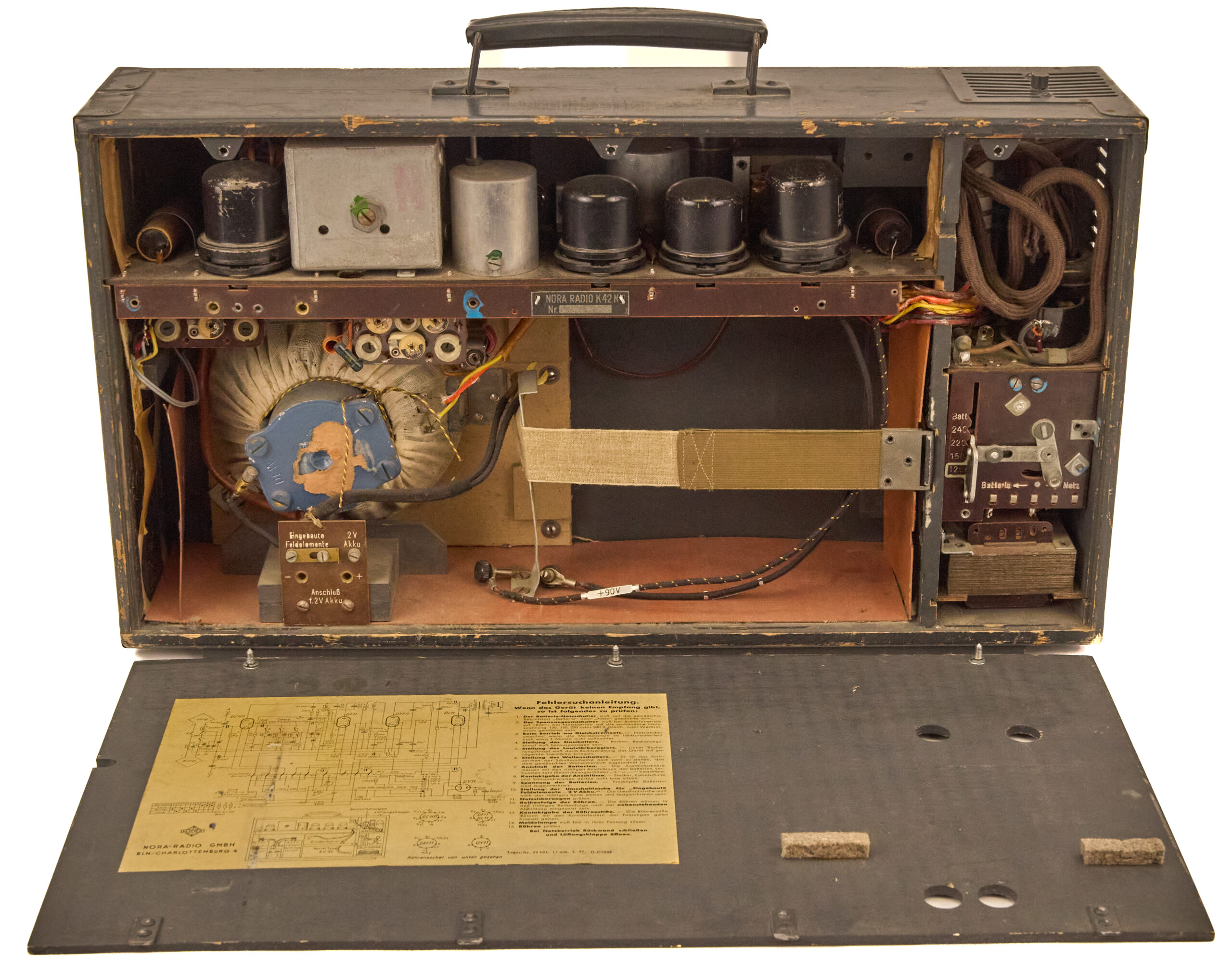 Original 1940's German Nora K42N Broadcast Receiver - Truppenbetreuungsempfänger - Image 7