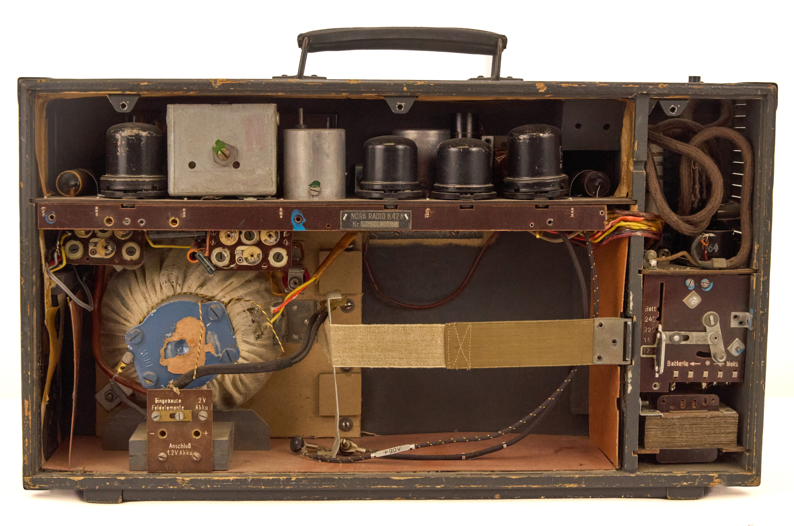 Original 1940's German Nora K42N Broadcast Receiver - Truppenbetreuungsempfänger - Image 9