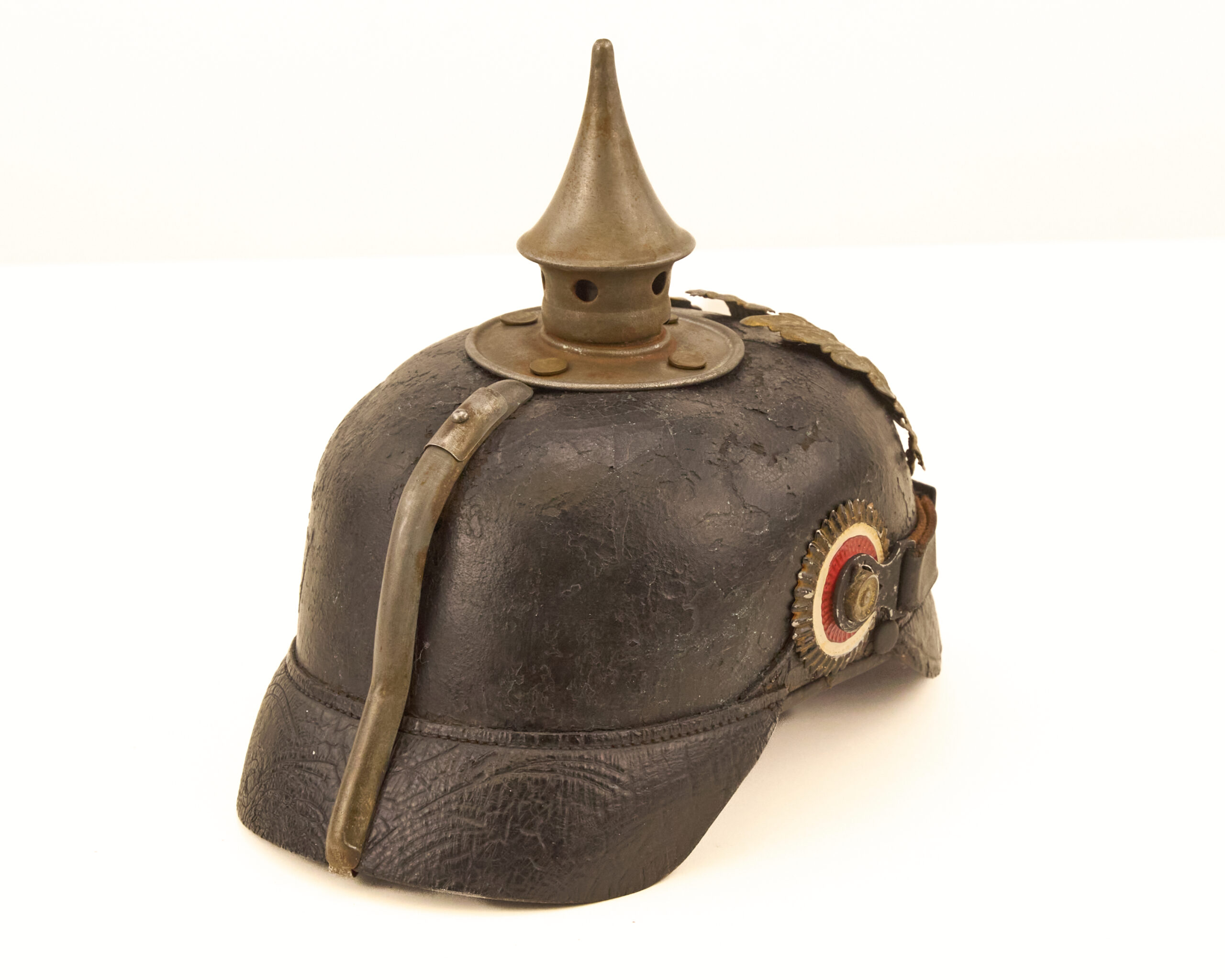 Original Model 1915 pattern Imperial Prussian enlisted man’s Pickelhaube - Image 3