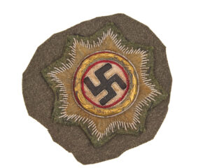 Rare German Cross in Gold, Cloth Variant for Assault Gun Troops (Sturmgeschütztruppen)