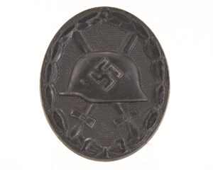 Original Post 1942 Black Woundbadge - Verwundetenabzeichen schwarz