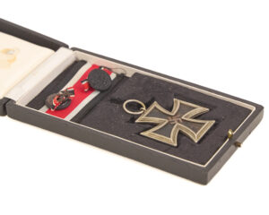 Uncommon German WWII Knight’s Cross of the Iron Cross with Swords, with Original Presentation Case