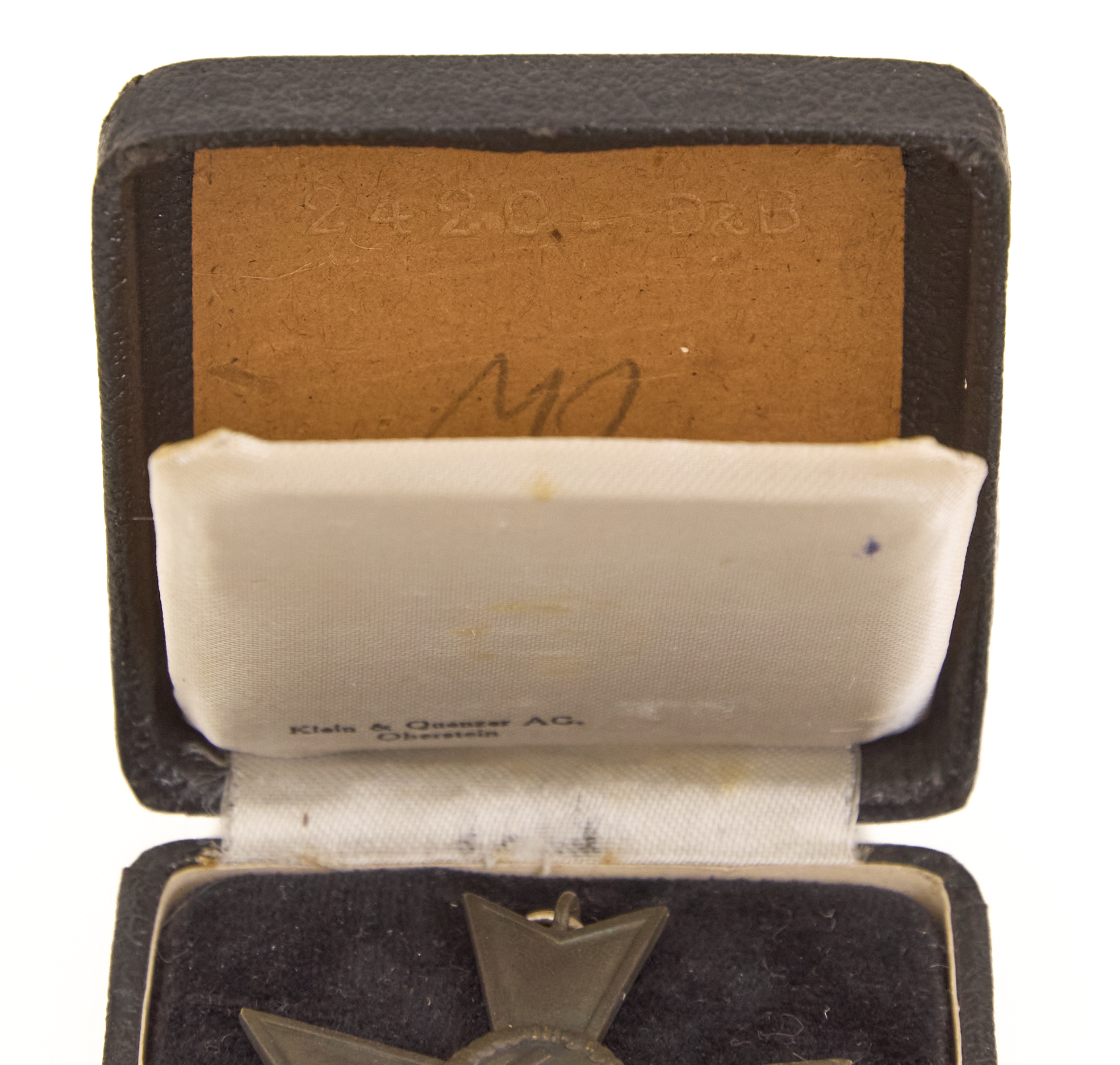 WWII Germany War Merit Cross, 1st Class without Swords, with Presentation Case (Kriegsverdienstkreuz 1. Klasse ohne Schwerter) - Image 2
