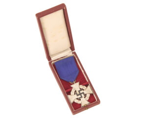 German WWII Civil Service Faithful Service Medal (Treudienst-Ehrenzeichen) – 25 Years – with Presentation Box