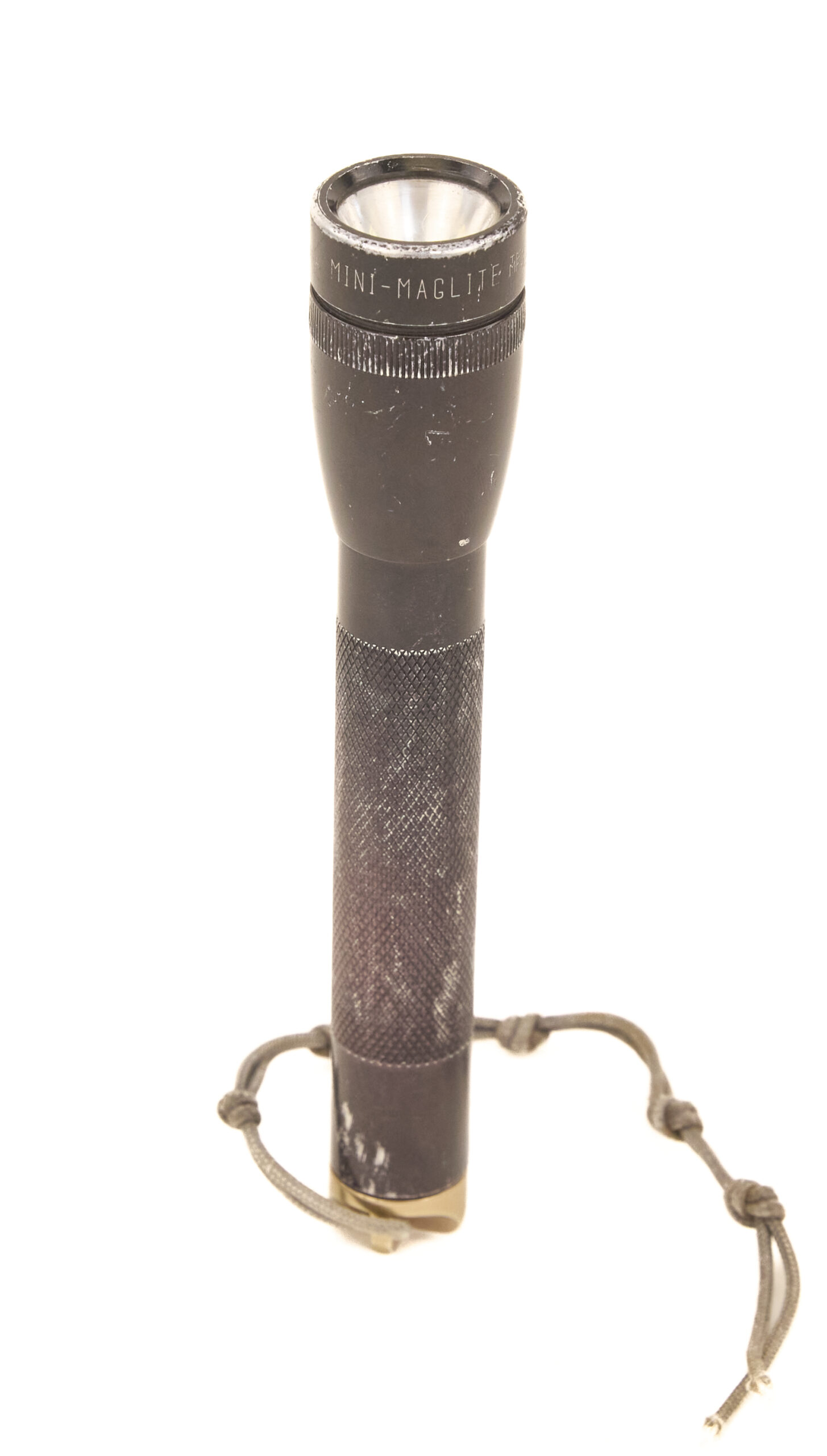 maglite mini Mini Maglite - Period Flashlight Example - Image 3