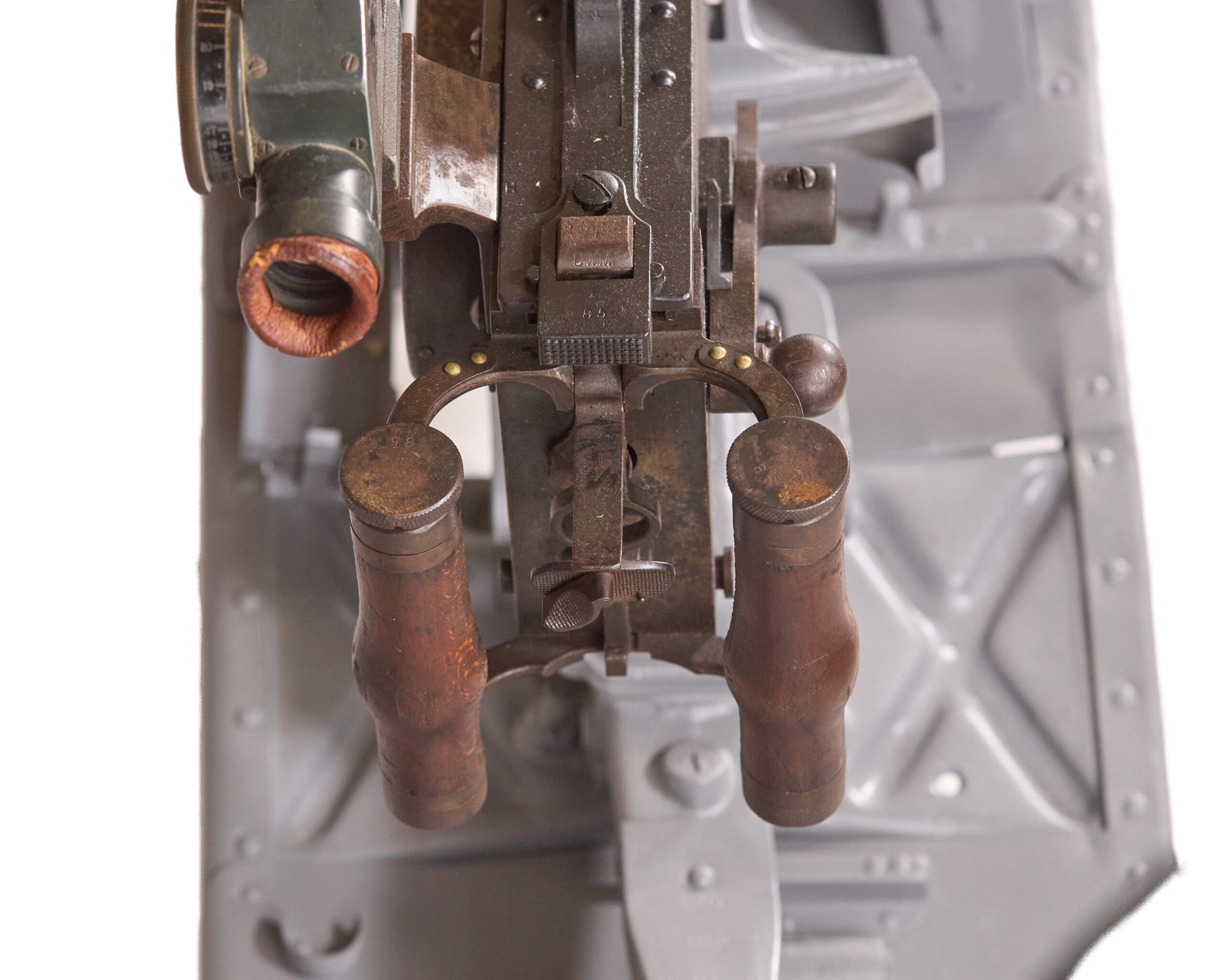 DWM MG 08 Display Machine Gun with Schlittenlafette 08 and Z.F.12 Optic - Image 22