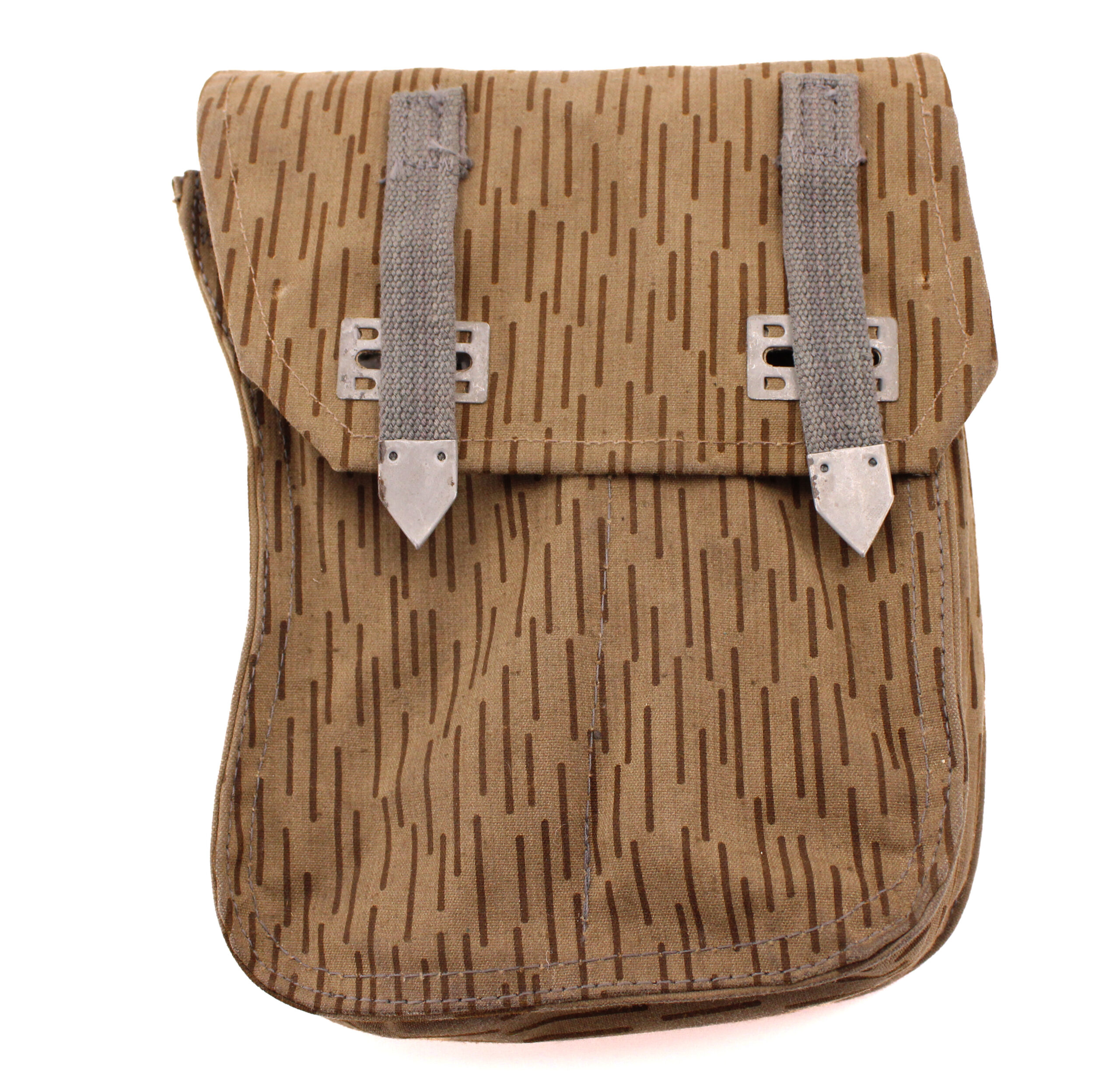 East German NVA Strichtarn AKM magazine pouch